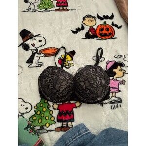 Victoria's Secret Black Lace Bra - 32D